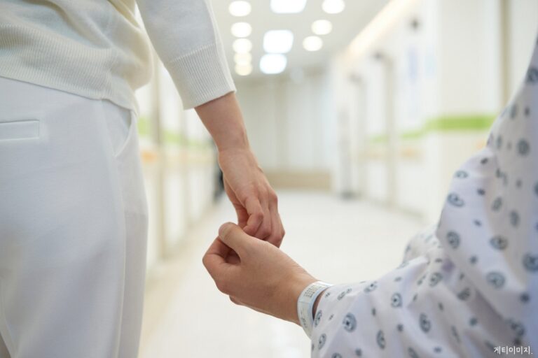 의료 개혁, 공공병원으로 시작하자: ‘전교 1등’ 계급의식에서 가장 멀리 있는 곳에서부터