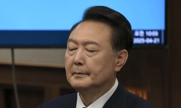 “피고인, 주무시는 거 아니죠?”, 지귀연이 윤석열에게 한 말: 슬로우레터 5월20일.