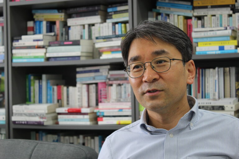 청년들은 ‘메가시티’로, 은퇴한 베이비부머들은 월세 놓고 지방으로 가라.