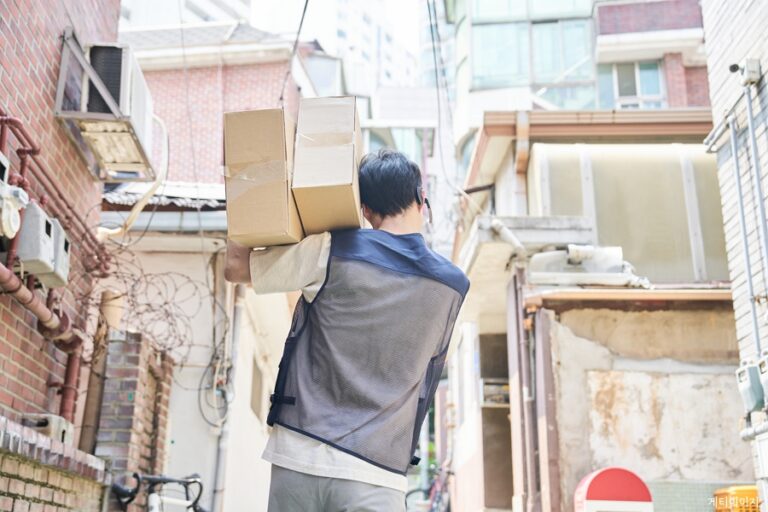 ‘회색지대’ 노동자 293만 명, ‘사각지대’ 방치