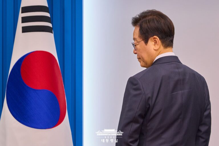 을사조약 120년, 을사년의 굴욕적 협상, “여기에 공정한 내용이 어디 있나”: 슬로우레터 11월17일.