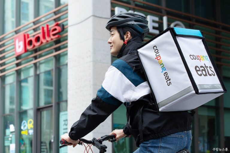 새벽 배송 규제 한다던 민주당이 ‘새벽 배송 완화’ 법안을 냈다.