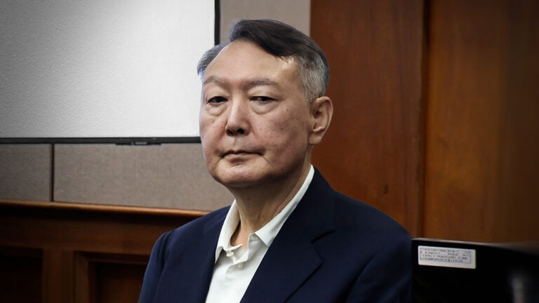 “화가 나는데 웃기다”, 조선일보가 윤석열 재판 중계를 꼭 보라고 추천하는 이유: 슬로우레터 12월3일.