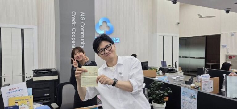 한동훈이 잘 싸우면 장동혁이 살아남는 한동훈 패러독스: 슬로우레터 4월27일.