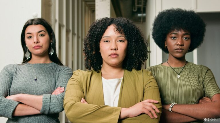 공익신고는 고독한 결단? ‘협력적’ 행위이자 하나의 ‘과정’이다