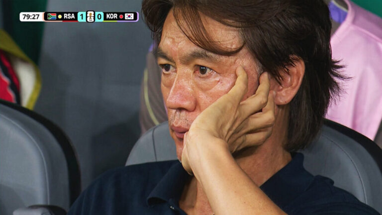사상 최악의 ‘구걸’ 축구, 홍명보에게 남은 건 사퇴뿐이다.