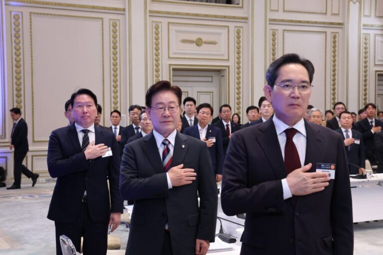 지능을 수출하는 나라, 3000조 원 투자 계획 나왔다.