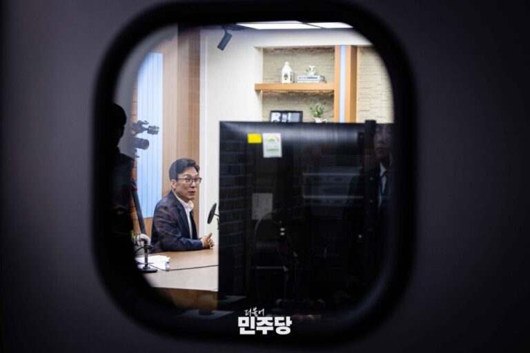 ‘민티’ 첫 방송하던 날, 뉴스공장 후원금 5458만 원: 슬로우레터 9월2일.